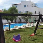 Mn-1863 Tatil Evi