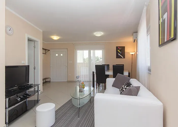 Mn-1863 Dom wakacyjny